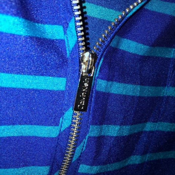 Calvin Klein blouse - Picture 3 of 4